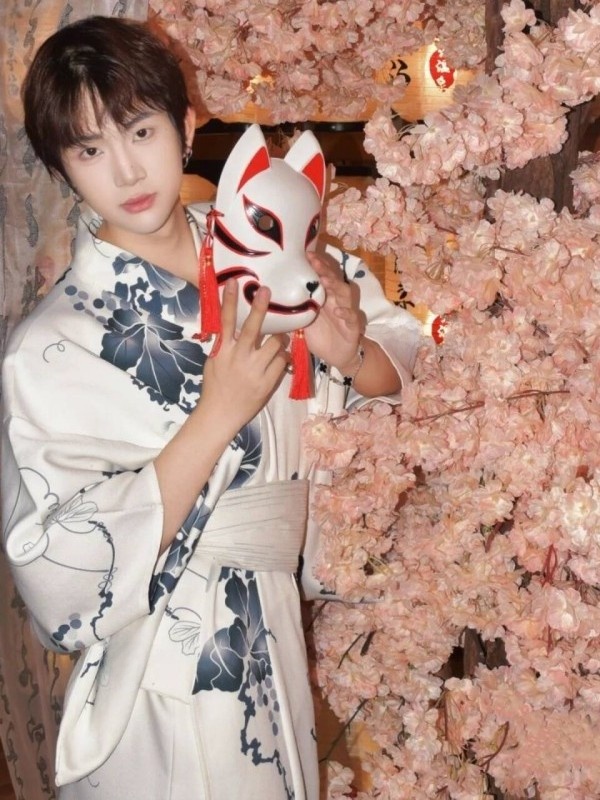 Conjunto de Kimono Tradicional - Photography Online reseña y precio